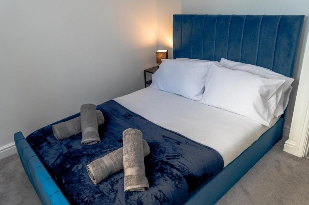 Charming York House- Walking Distance To Town Centre Villa Eksteriør billede